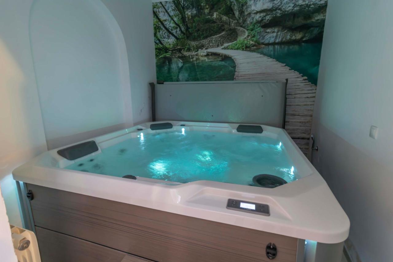 House -Rooftop&Jacuzzi -StayinSevilla Exteriör bild