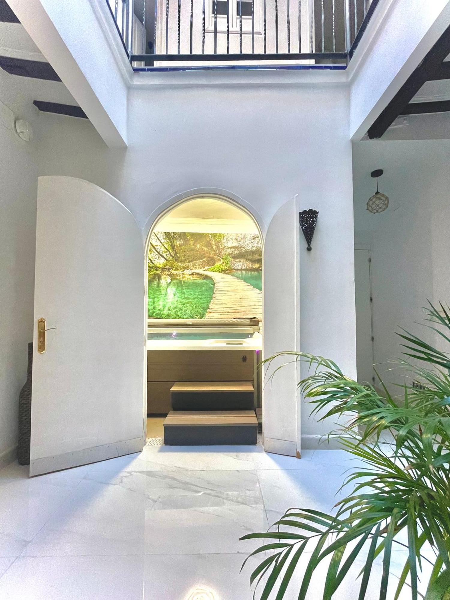 House -Rooftop&Jacuzzi -StayinSevilla Exteriör bild