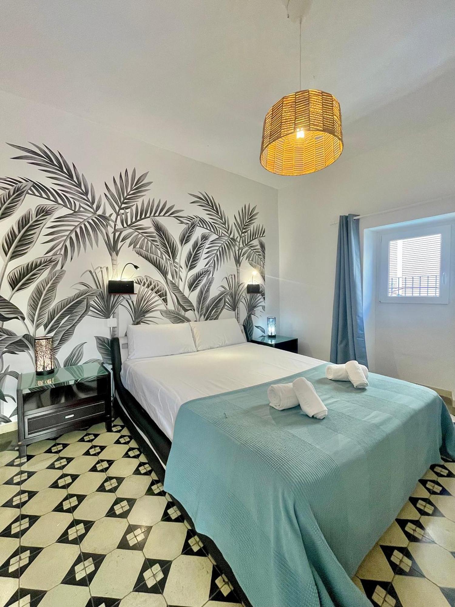 House -Rooftop&Jacuzzi -StayinSevilla Exteriör bild